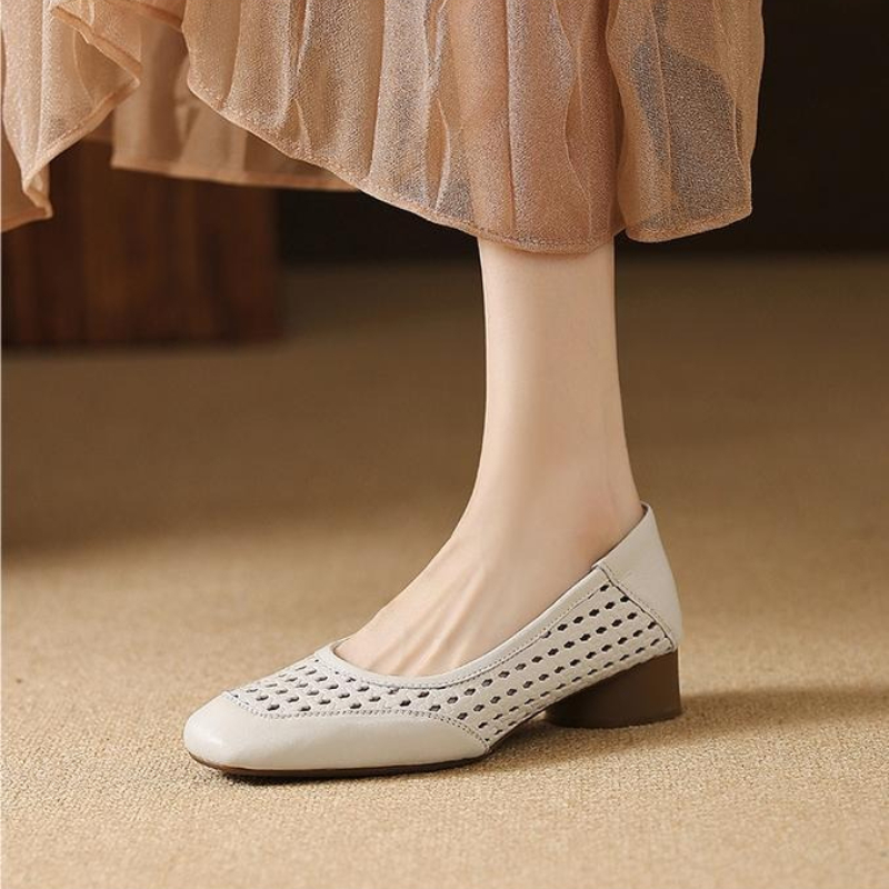 2026 新ファッション女性の夏のデザイン気質中空ハイヒール - Casual Sandal Leather のレビューと価格